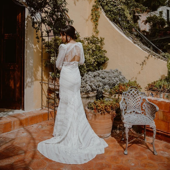 Watters Dresses & Skirts - Woodrose Willowby by Watters Wedding Gown with Custom Removable Sleeves